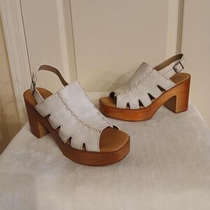 Presley Platform Sandals chunky wooden heel off-white faux leather upper Sz 8